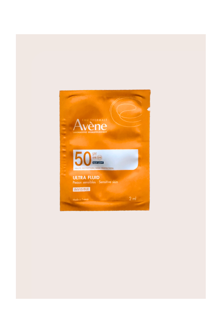 Protection solaire Ultra Fluid Avène offerte