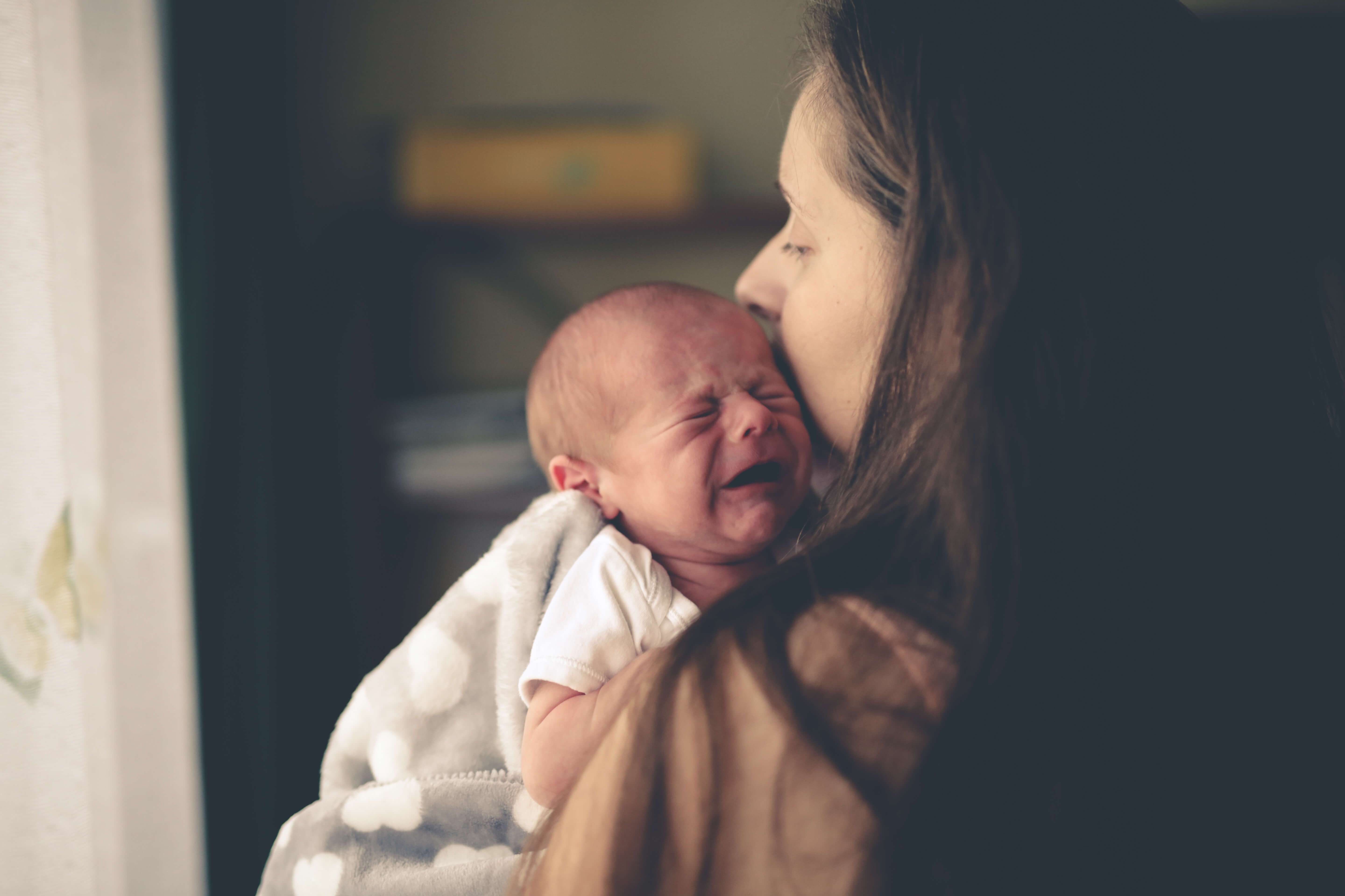 6 conseils et positions pour soulager les coliques du nourrisson