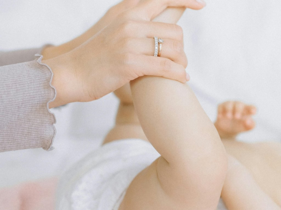 Comment bien changer bébé ? La routine idéale pour une peau protégée